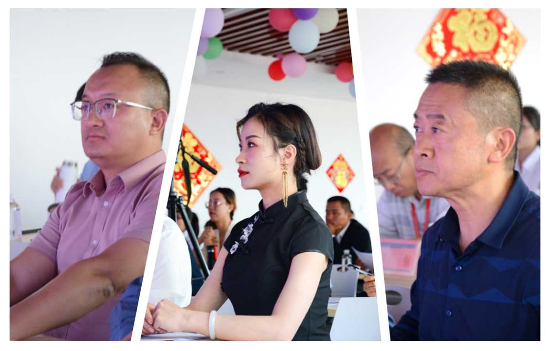 当真倾听选手演讲.jpg